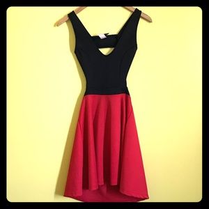 Windsor backless side-cut out mid length dress